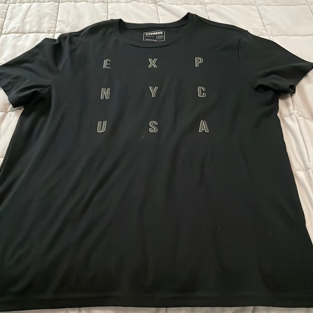 NWOT EXPRESS XL TEE